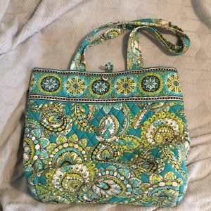 Vera Bradley tote bag